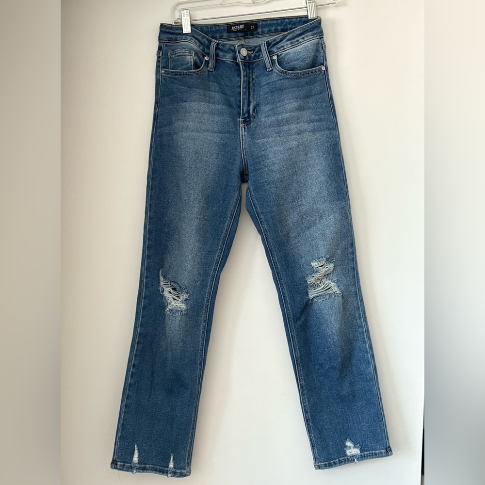 Just Black Classic Rip Denim crop Jeans size 27